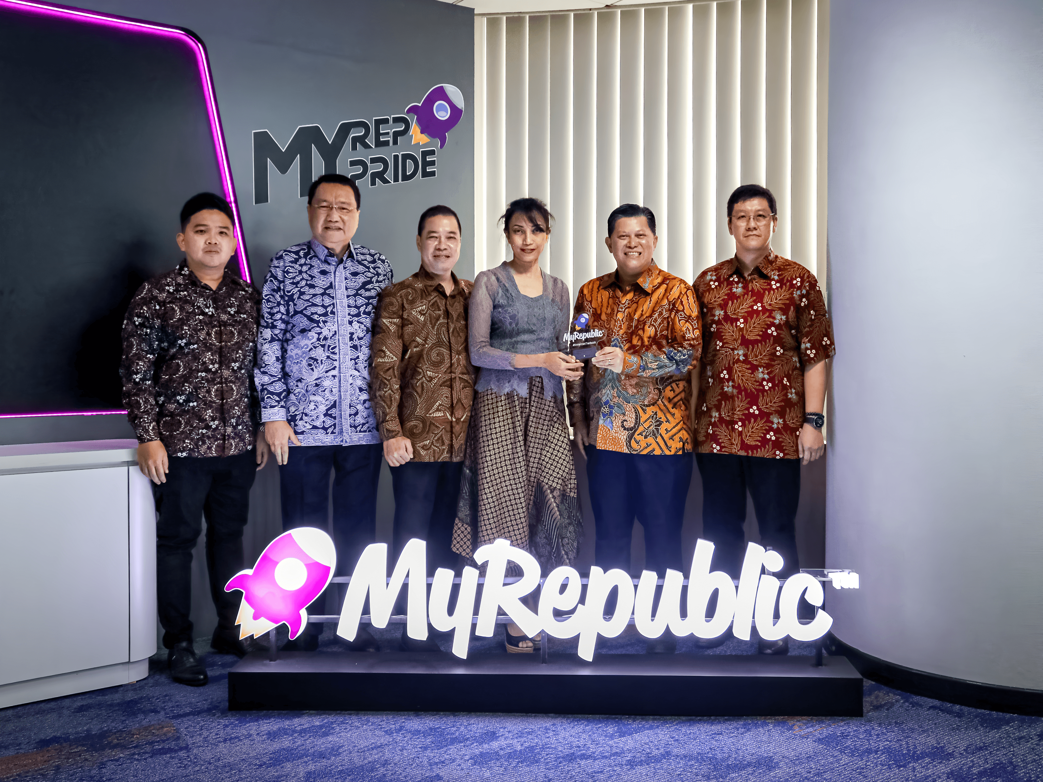 Collaboration in FTTH Network Development