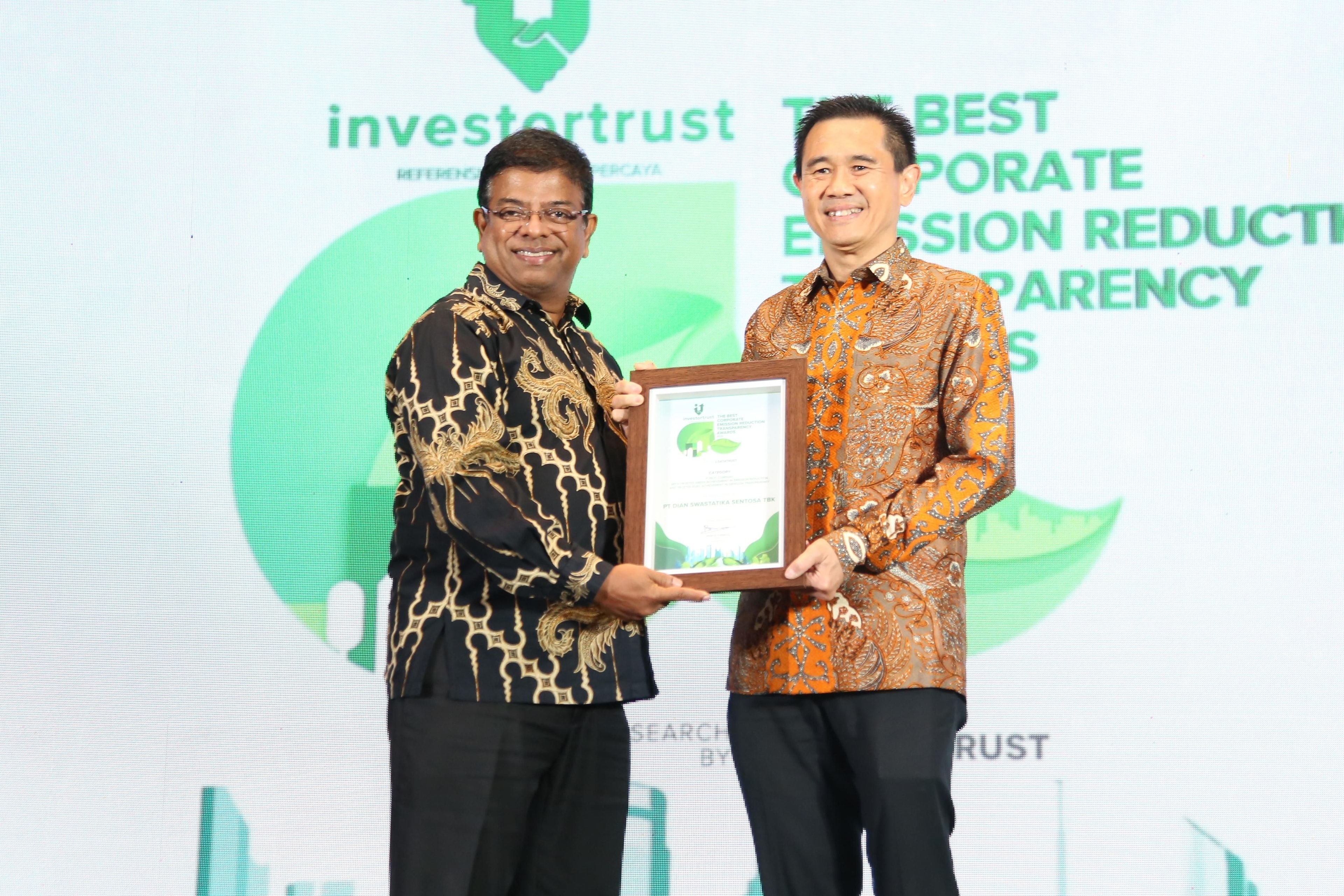Penerimaan ESG Awards